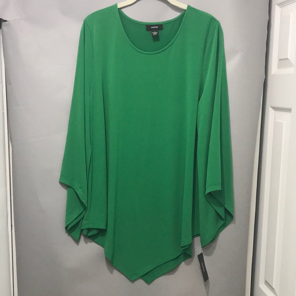 Alfani Women’s Green Top Size X-Large